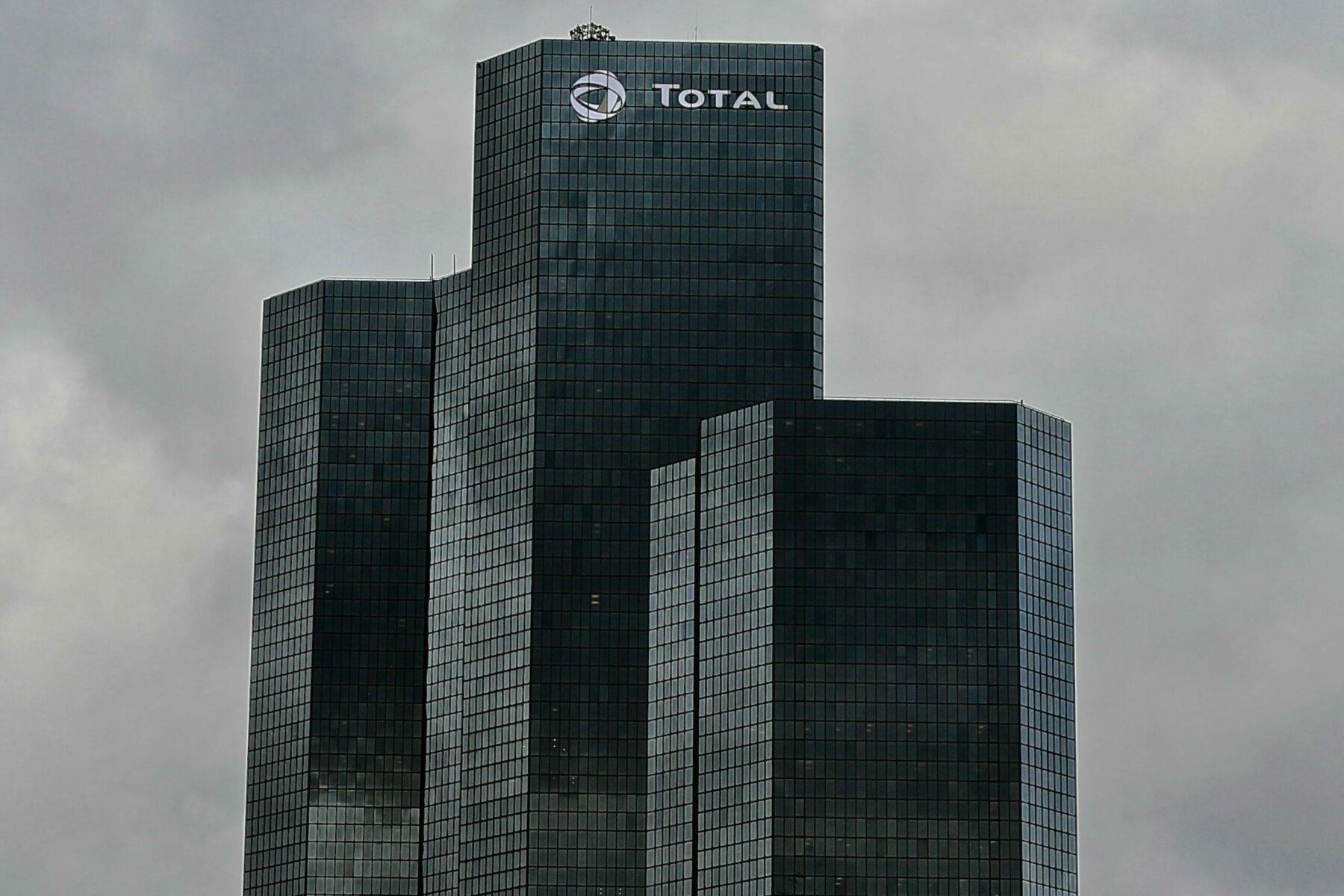 TotalEnergies : le greenwashing et la “stratégie climat” de la multinationale pour la première fois au tribunal le 5 juin